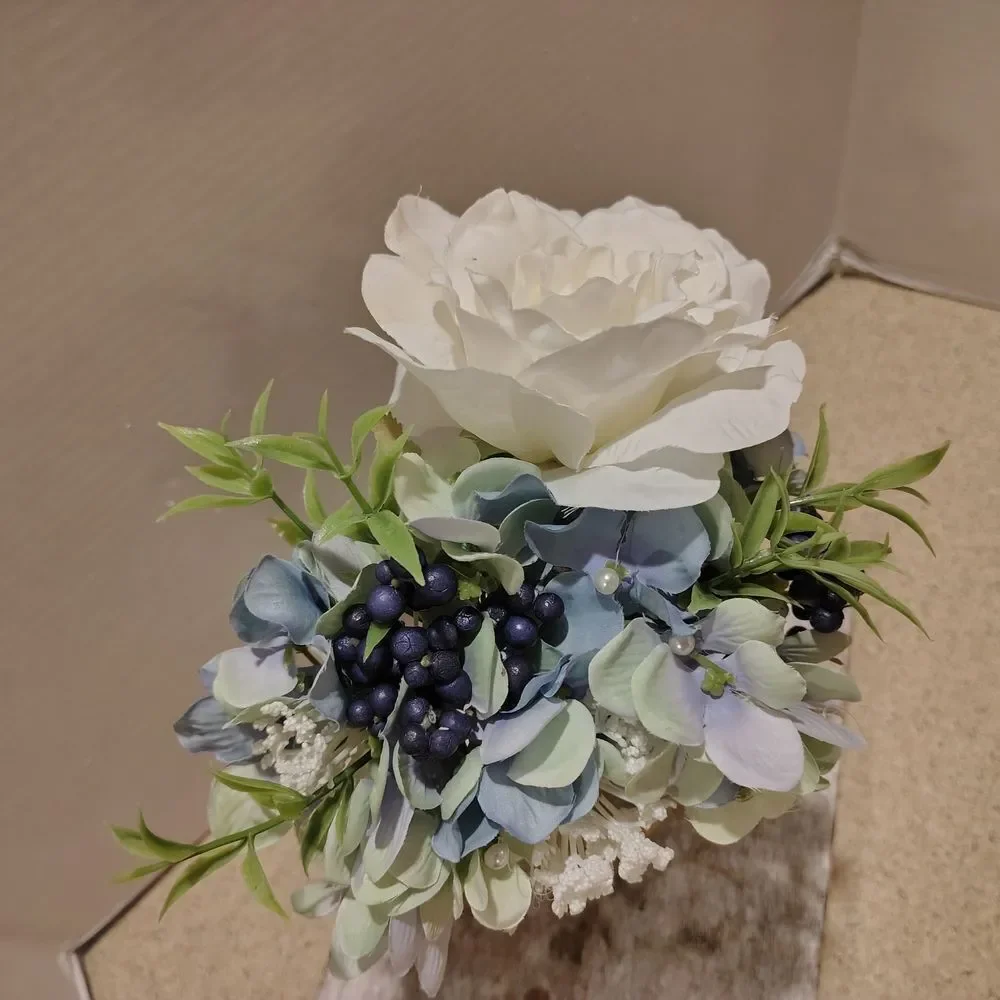 Elegant 7